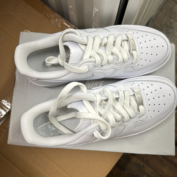 BRAND NEW Air Force 1s - Picture 3 of 4